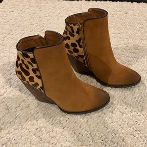Very Volatile bootie